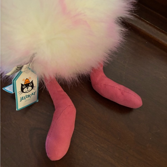 NWT Jellycat London “ I am Raspberry
Ripple Pompom” - Picture 4 of 6